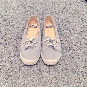 Roxy casual shoes. Size 7.5